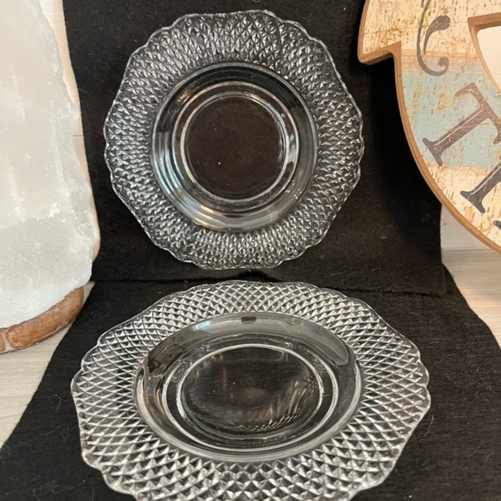 Vintage Cambridge Bread Plate 6” Diamond Point Pattern Set of Two - Picture 3 of 10